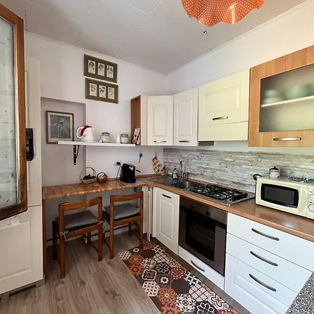 Panorama,cremia-casa Luisa 아파트