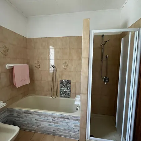 Appartement Panorama,cremia-casa Luisa *